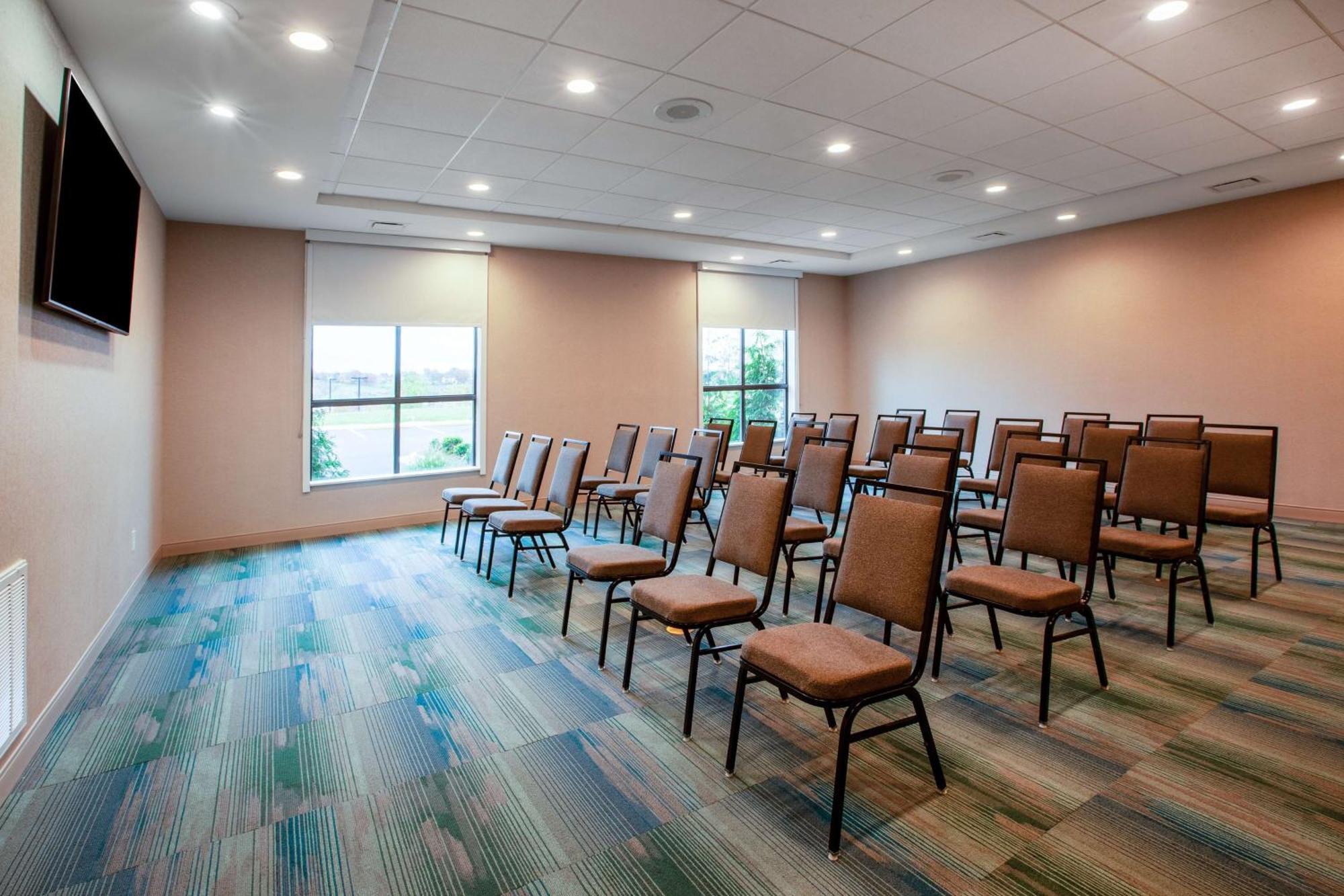 Home2 Suites By Hilton Lewisburg, Wv Esterno foto
